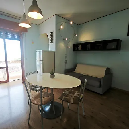 R30 Bilocale Fronte Mare Apartment