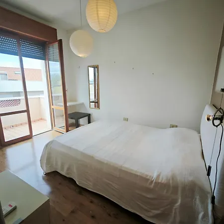 R30 Bilocale Fronte Mare * Porto Recanati