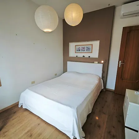 Apartment R30 Bilocale Fronte Mare *