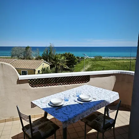 R30 Bilocale Fronte Mare